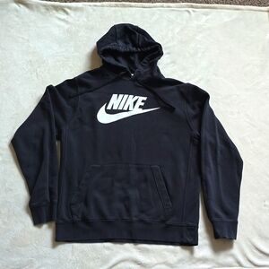 Nike sweatshirt